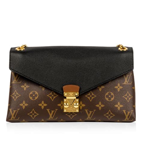 louis vuitton chain shoulder bag